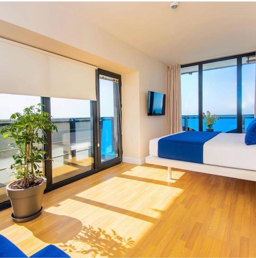 Panorama Aparthotel Orbi City Batumi Luaran gambar